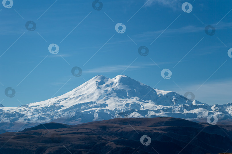 Скачать Утренний Эльбрус. Северный склон фотосток Ozero