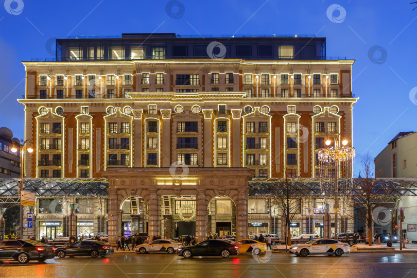 Скачать Москва, Россия - 06 января 2022 г.- Гостиница The Carlton Moscow фотосток Ozero