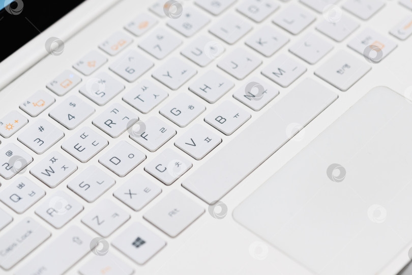 Скачать Корейская клавиатура клавиатура ноутбука Windows белого цвета с алфавитной кнопкой фотосток Ozero