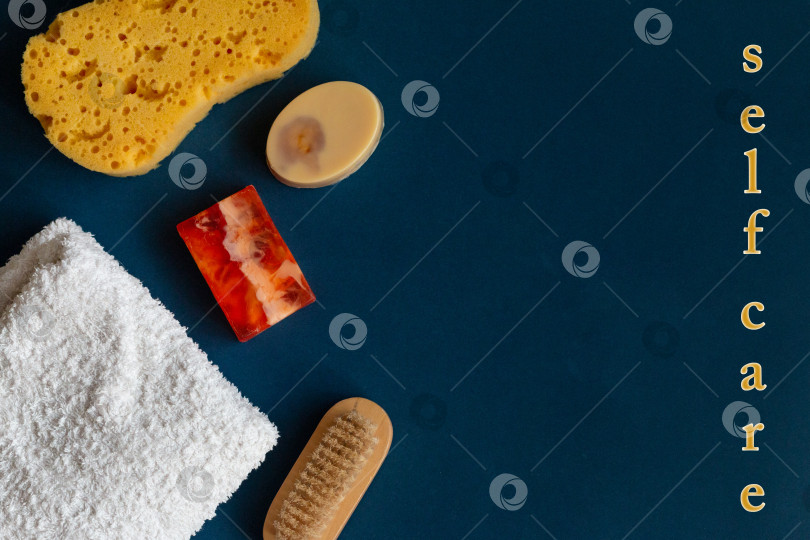 Скачать Мыло и полотенца для профилактики заболеваний и защиты от вирусов фотосток Ozero