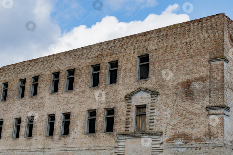 Скачать Фрагмент старого кирпичного здания фотосток Ozero