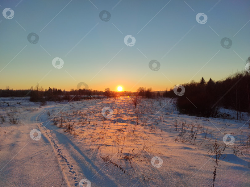 Скачать Закат фотосток Ozero