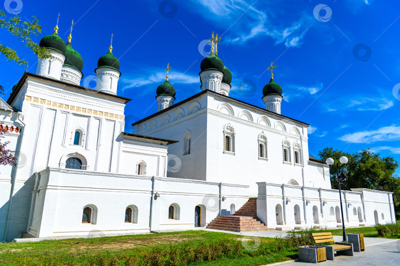 Скачать Троицкий собор Астраханского Кремля. Экскурсия по Астрахани, Россия. Место для прогулки. фотосток Ozero