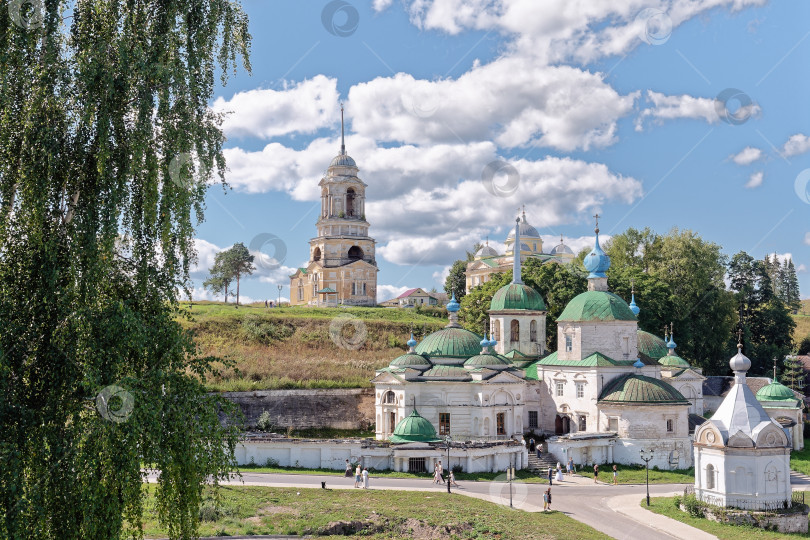 Скачать Старица. Церковные сооружения. фотосток Ozero