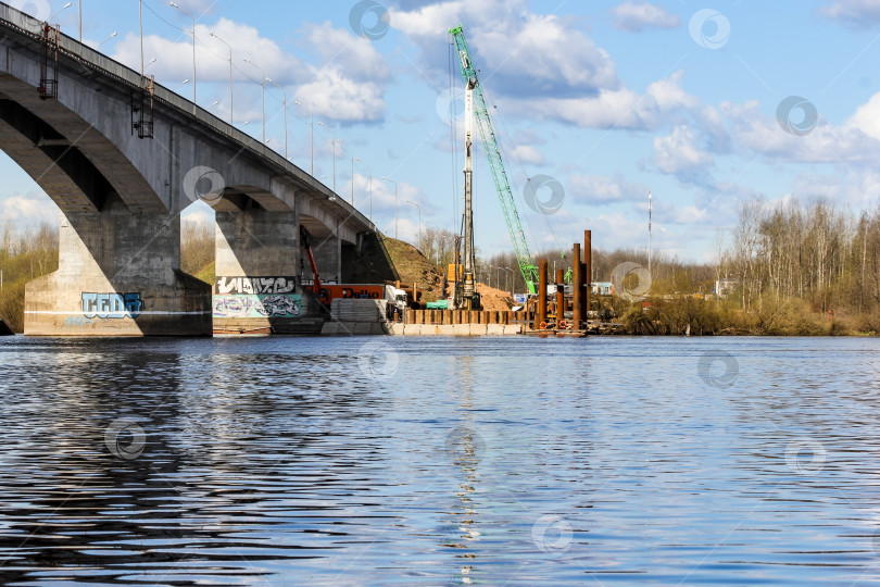 Скачать Начало строительства нового моста. фотосток Ozero