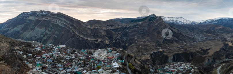 Скачать Вид на село Гуниб со смотровой площадки фотосток Ozero