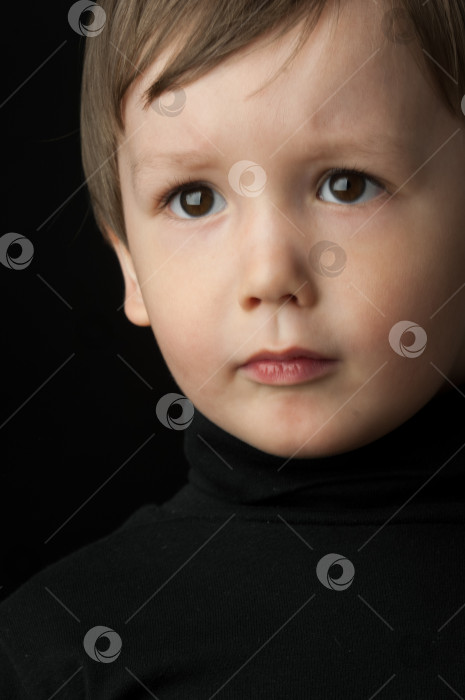 Скачать портрет маленького мальчика фотосток Ozero