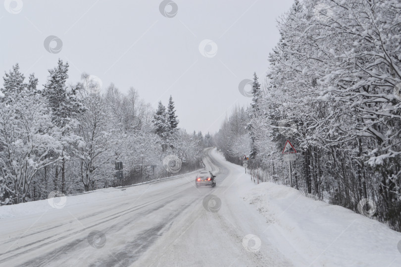 Скачать Зимняя дорога фотосток Ozero