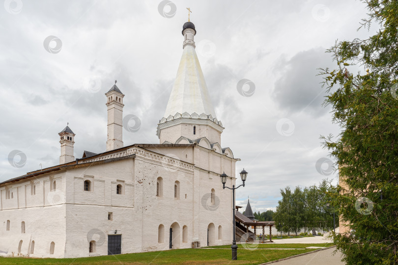 Скачать Введенский Храм в в Старицком мужском монастыре.. фотосток Ozero