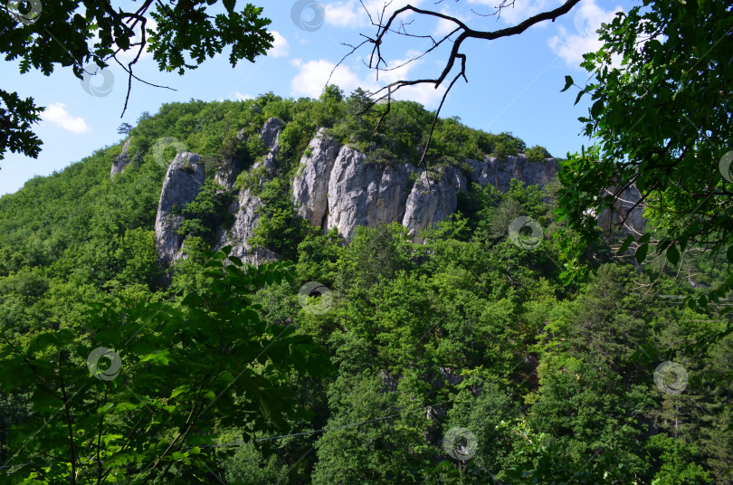 Скачать Большой каньон Крыма: скалы, горные массивы фотосток Ozero