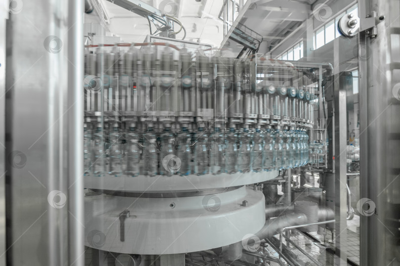 Скачать завод по производству пластиковых бутылок фотосток Ozero