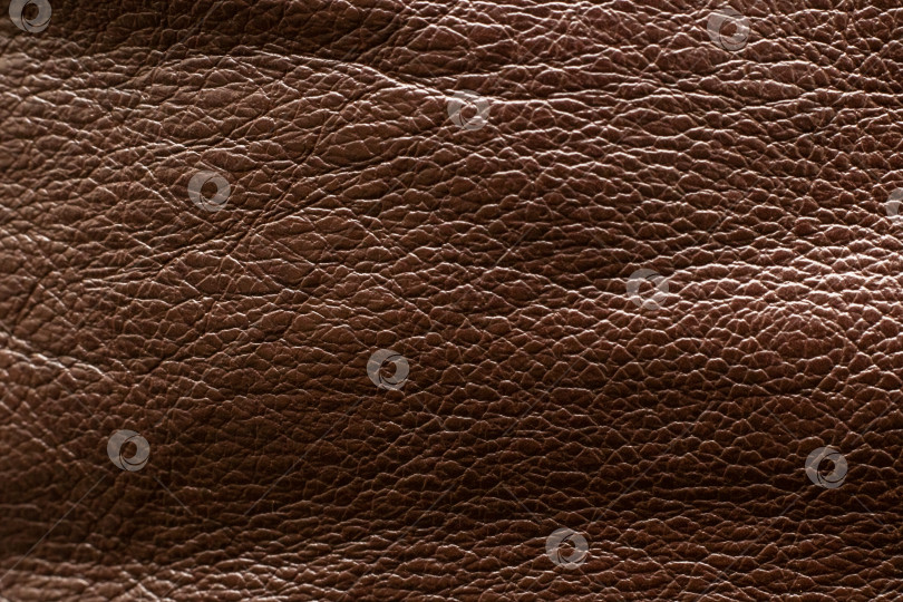 Скачать Мятая коричневая кожа крупным планом, текстура или фон фотосток Ozero