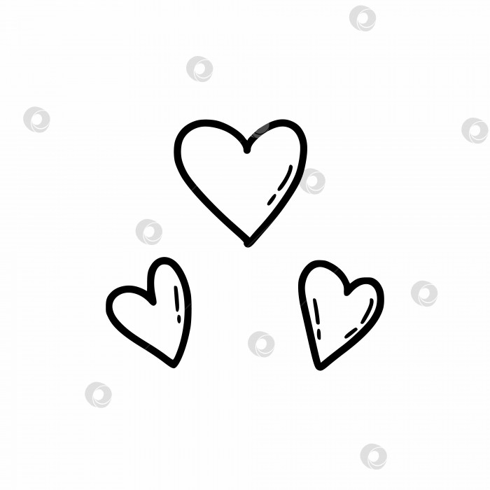 Скачать Милое сердечко в каракулях в стиле doodle. Нарисованная от руки иллюстрация. Наклейка. Элемент декора открытки. фотосток Ozero
