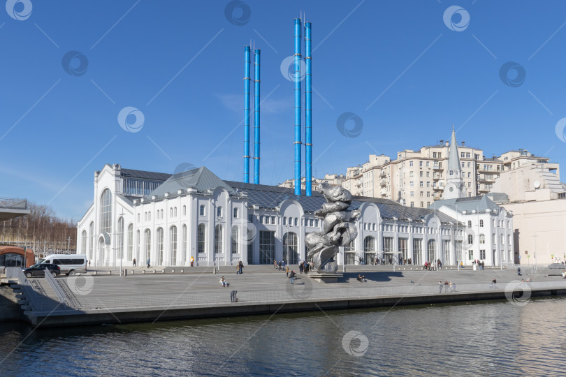 Скачать Дом культуры ГЭС-2, Москва. фотосток Ozero