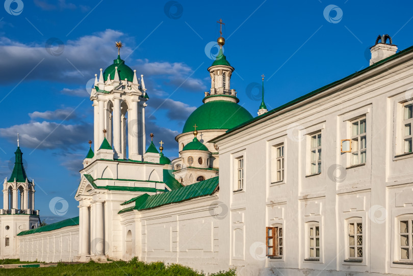 Скачать СПАСО-ЯКОВЛЕВСКИЙ ДМИТРИЕВСКИЙ МОНАСТЫРЬ. Ярославская область. фотосток Ozero