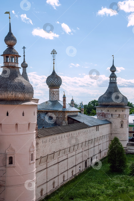 Скачать Ростовский кремль. Исторический ансамбль Ростова Великого. Ярославская область. фотосток Ozero