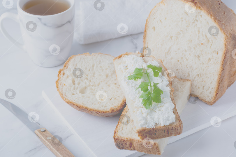 Скачать Бутерброд с творогом. Концепция здорового питания фотосток Ozero