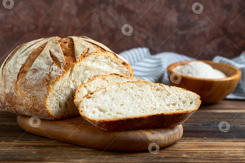 Скачать Пшеничный хлеб на закваске. фотосток Ozero