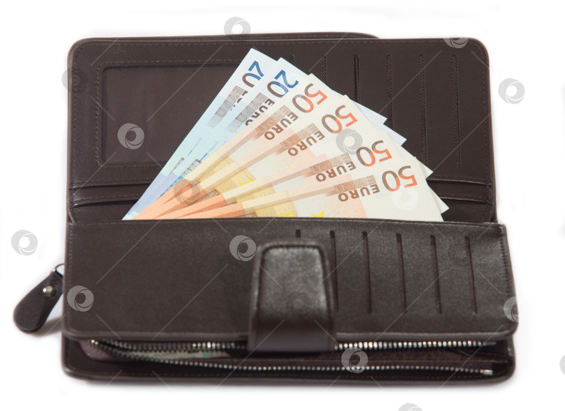 Скачать банкноты евро в кожаном кошельке фотосток Ozero