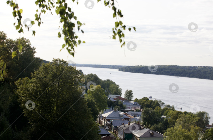 Скачать Река Волга в городе Плёс. фотосток Ozero