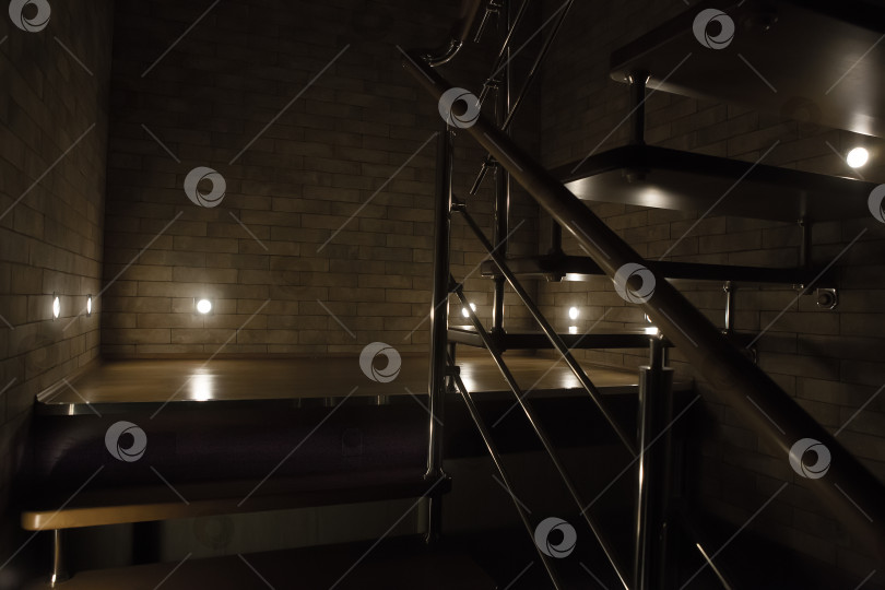 Скачать Лестница в современном доме фотосток Ozero