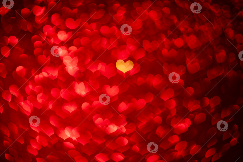 Скачать красный фон с выделениями в форме сердца. Красивый праздничный фон, фон для открыток фотосток Ozero