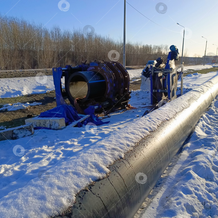 Скачать Оборудование для бурения в городской среде. фотосток Ozero