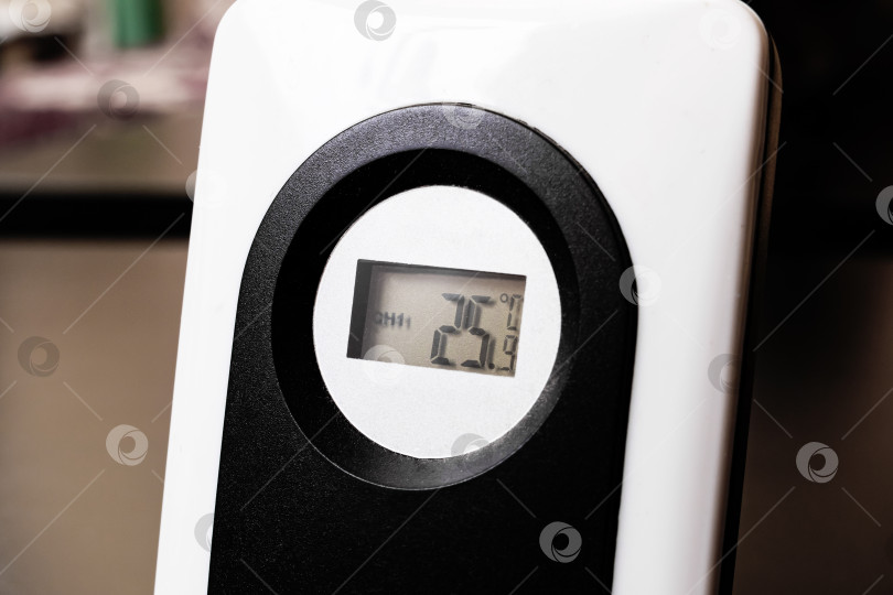 Скачать Домашний электронный комнатный термометр, высокотемпературный дисплей фотосток Ozero