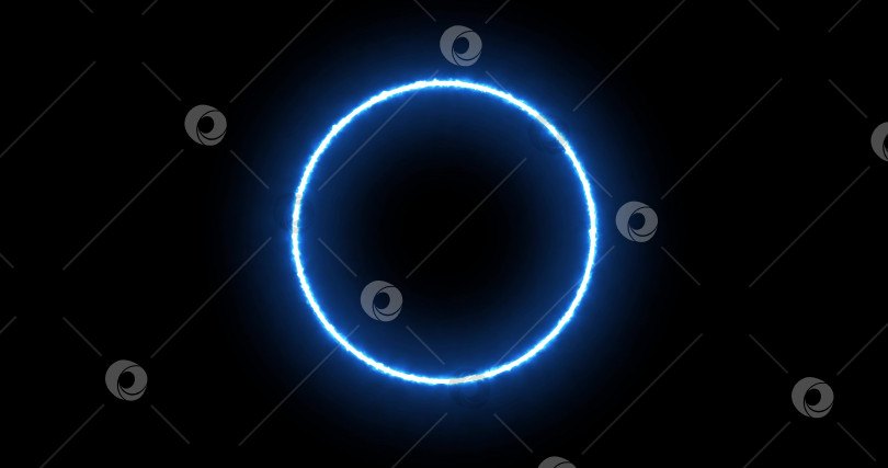 Скачать синее кольцо молнии, энергетический неон на черном фоне. 3d-изображение абстрактного энергетического круга с грозовыми разрядами. Постепенно появилось синее кольцо и постоянное свечение в круге фотосток Ozero