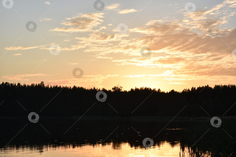 Скачать Летний закат фотосток Ozero