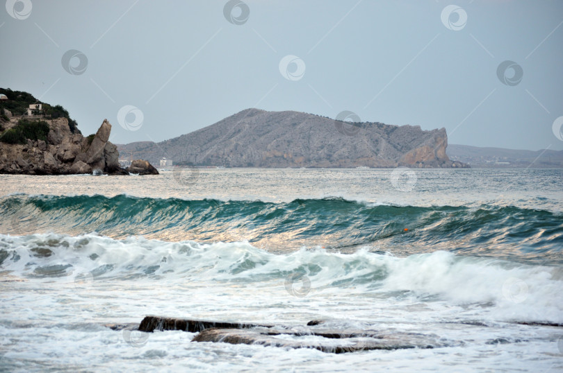 Скачать Шторм на море фотосток Ozero