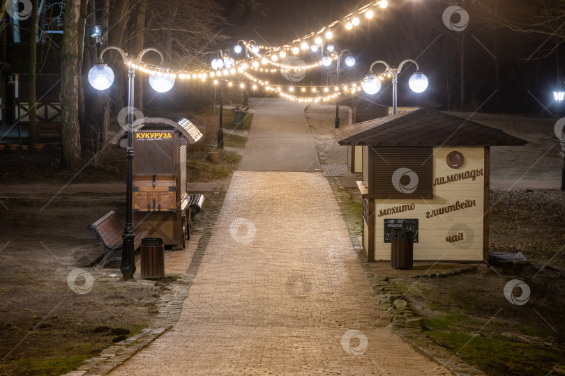 Скачать Центральный спуск к морю в парке Беккера, Янтарный фотосток Ozero