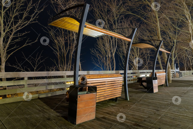 Скачать Беседки на террасе в парке Беккера, Янтарный фотосток Ozero