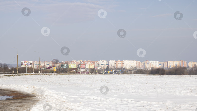 Скачать БЕЛАРУСЬ, ПОЛОЦК - 25 февраля 2021 года: Вид на город зимой фотосток Ozero