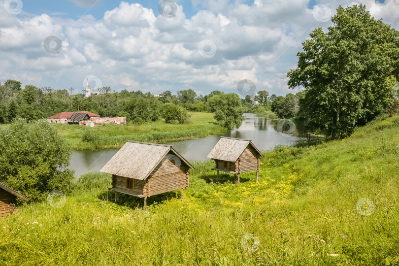 Скачать Россия , Суздаль , летний пейзаж с рекой фотосток Ozero