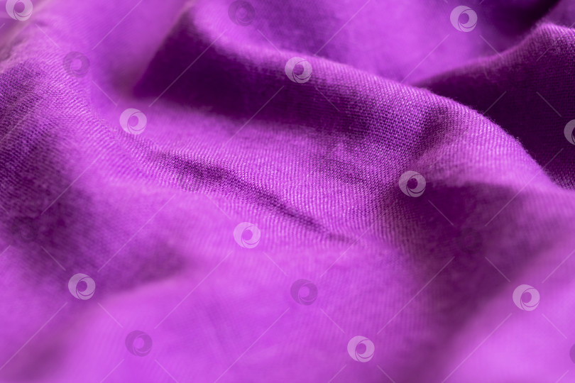 Скачать Фиолетовая клетчатая ткань крупным планом, фон или текстура фотосток Ozero