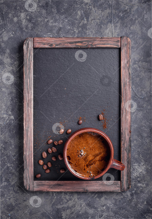 Скачать Кофейная чашка на доске меню фотосток Ozero