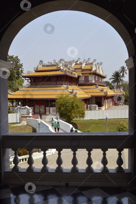 Скачать Вид на китайский дворец. фотосток Ozero
