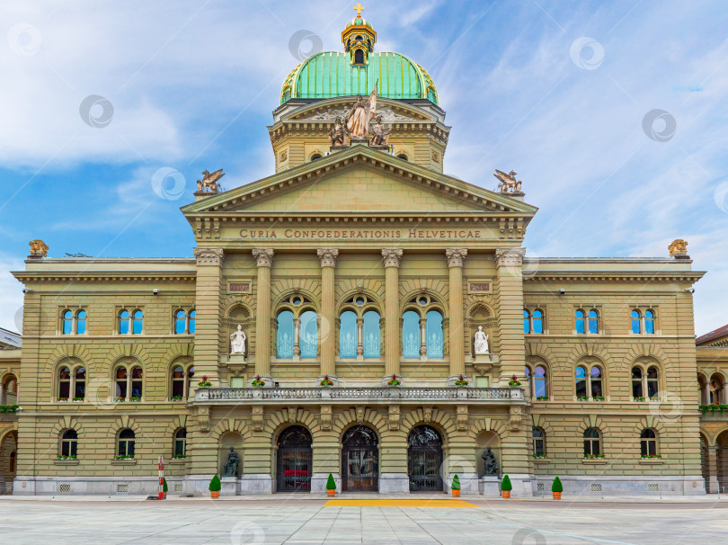 Скачать Федеральный дворец Швейцарии фотосток Ozero