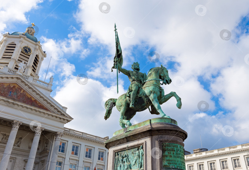 Скачать Статуя Годфруа де Бульона в Брюсселе фотосток Ozero