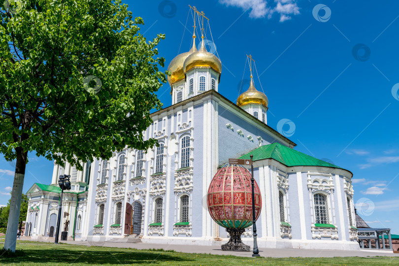 Скачать Каменная крепость в центре Тулы - это Тульский кремль. Успенский собор. Россия. Тула. фотосток Ozero