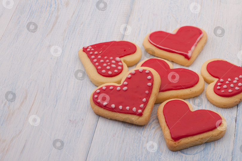 Скачать печенье в форме сердечек на День Святого Валентина фотосток Ozero