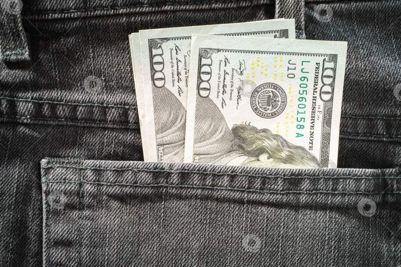 Скачать Сто долларов в кармане джинсов фотосток Ozero