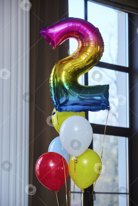 Скачать Воздушный шар в виде цифры 2. Декор для детского дня рождения фотосток Ozero