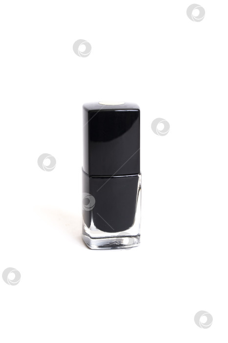 Скачать Черный лак для ногтей и кисточка, выделенные на белом фоне фотосток Ozero