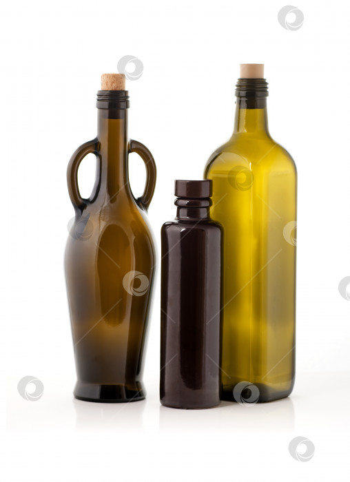 Скачать Три опорожненные бутылки из-под масла фотосток Ozero