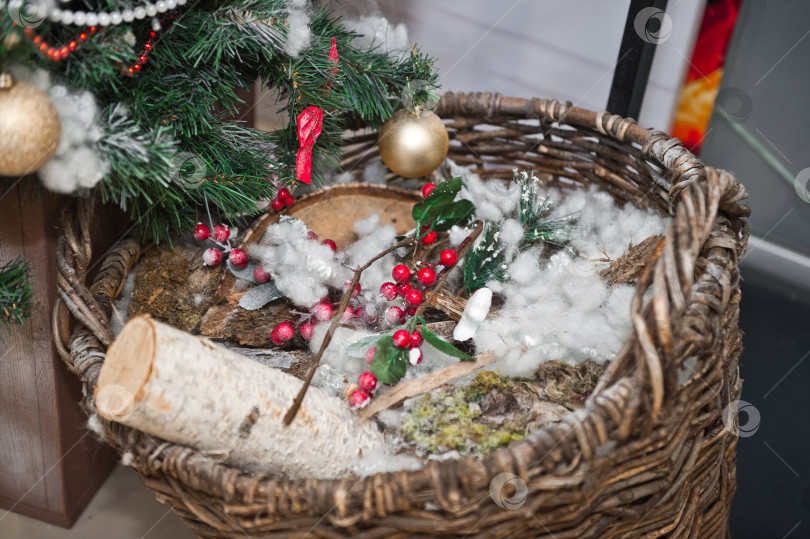 Скачать Элементы рождественской елки с украшениями крупным планом 3751. фотосток Ozero
