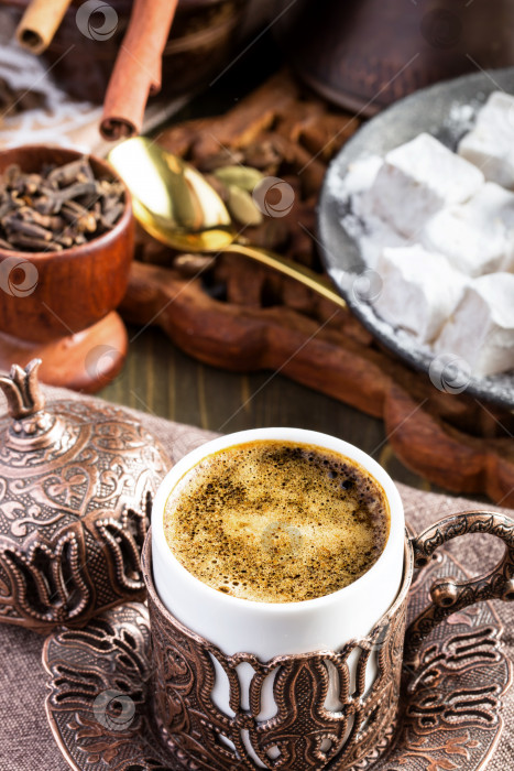 Скачать Традиционный турецкий кофе выше фотосток Ozero