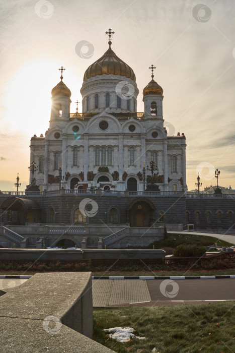 Скачать Москва, Россия - 25 октября 2014 года: Храм Христа Спасителя. фотосток Ozero