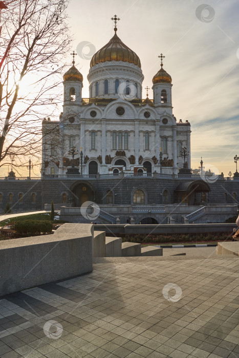 Скачать Москва, Россия - 25 октября 2014 года: Храм Христа Спасителя. фотосток Ozero